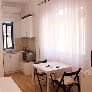 https://hercules-house.albaniahotels.org
